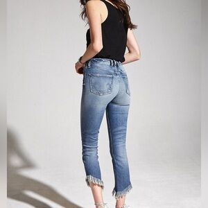 MCGUIRE - Cropped Valletta w/ Asym Hem